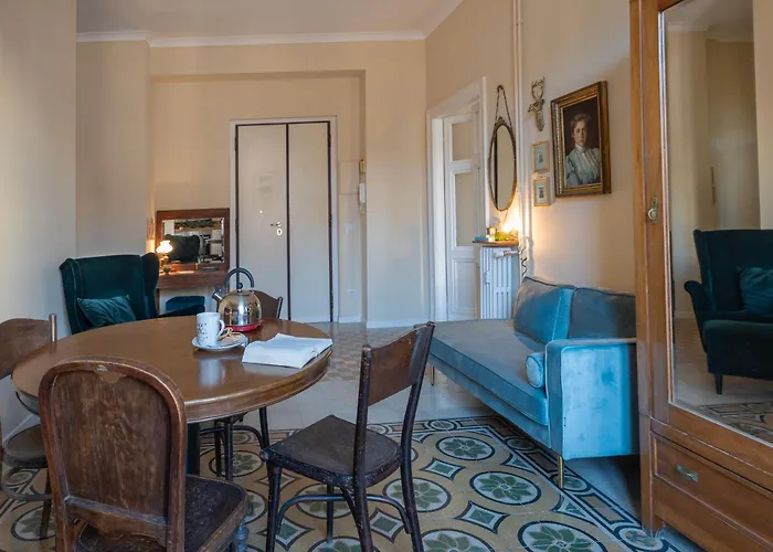 Casa Storica Anni '30: Da Fedro E Bianca